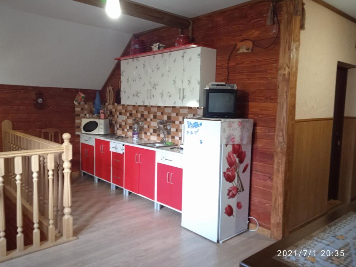 У Марка Volosyanka  Esterno foto